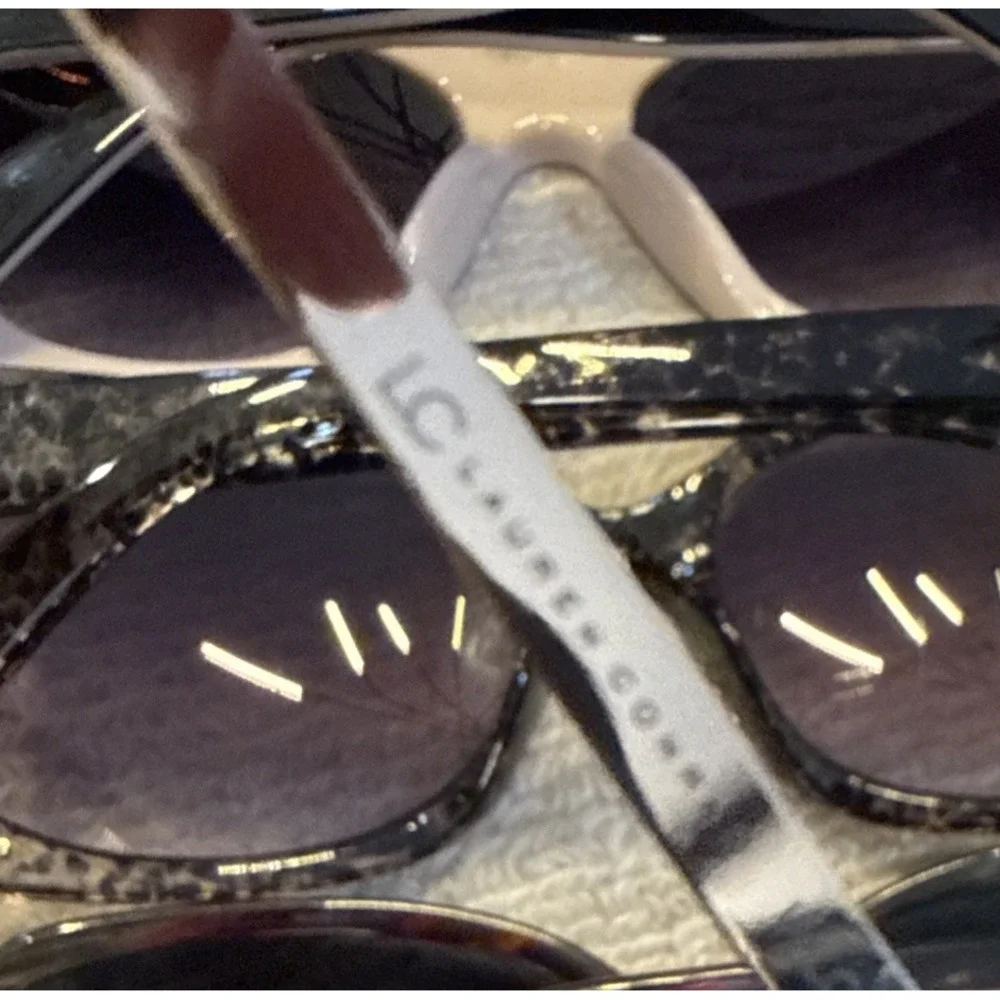 10 prs Oversized sunglasses: Lauren Conrad, Jones NY, Dana Bachman, DesignOptic